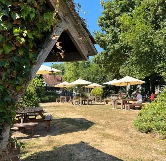 Hotelli The Chequers