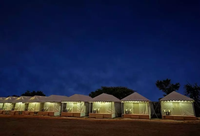 ホテル Treebo Hinduja Luxury Camp & Resort