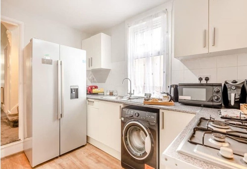 펜션 Travellers Choice