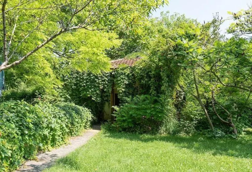 リゾートホテル Ecohotel Imenieto