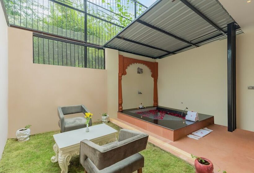 リゾートホテル Traavista Aravali Mahal