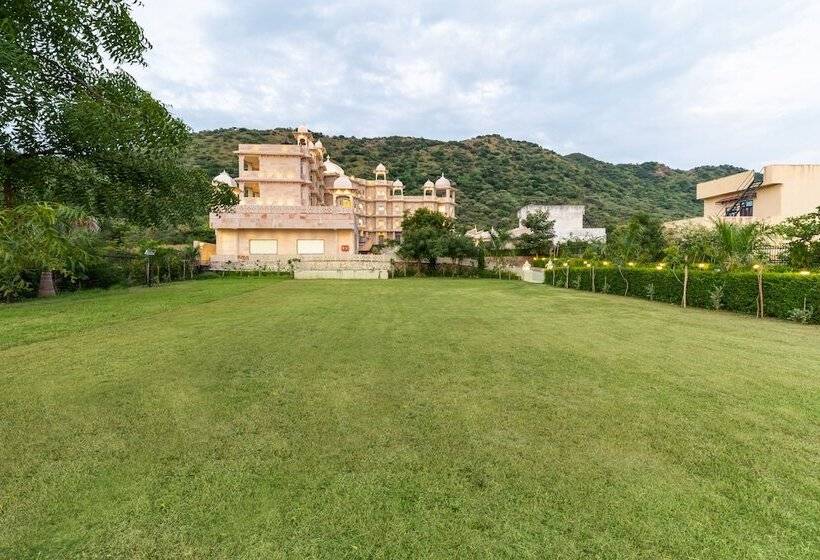 リゾートホテル Traavista Aravali Mahal
