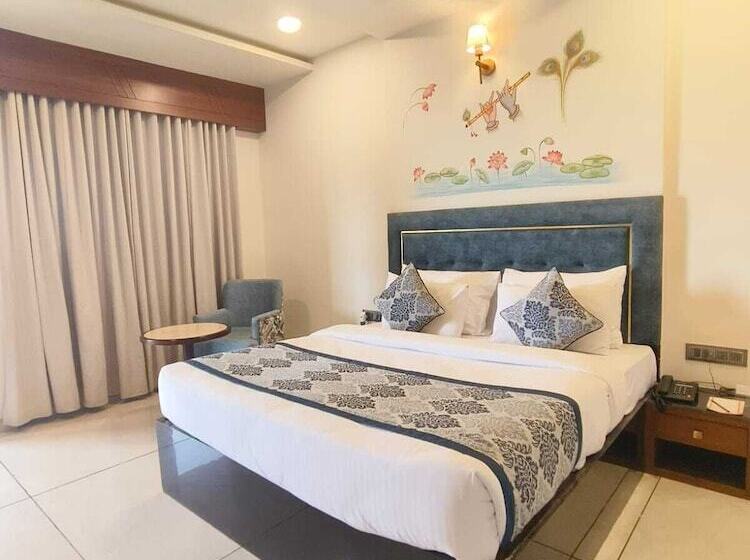 リゾートホテル Traavista Aravali Mahal