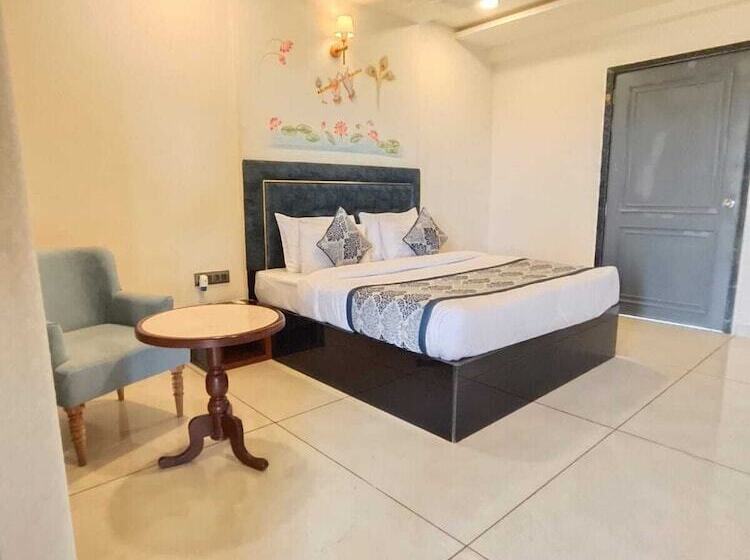 リゾートホテル Traavista Aravali Mahal