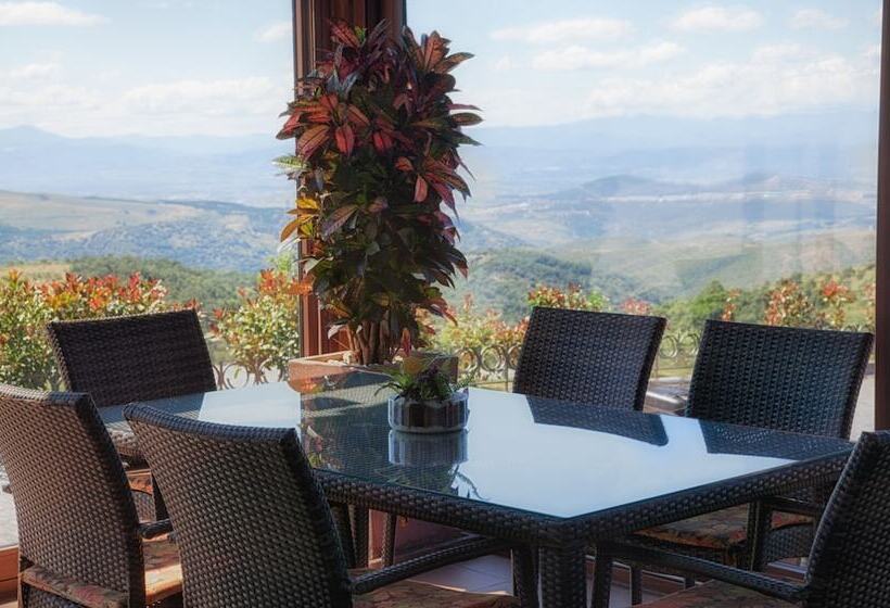 Albergue La Casa Del Peregrino