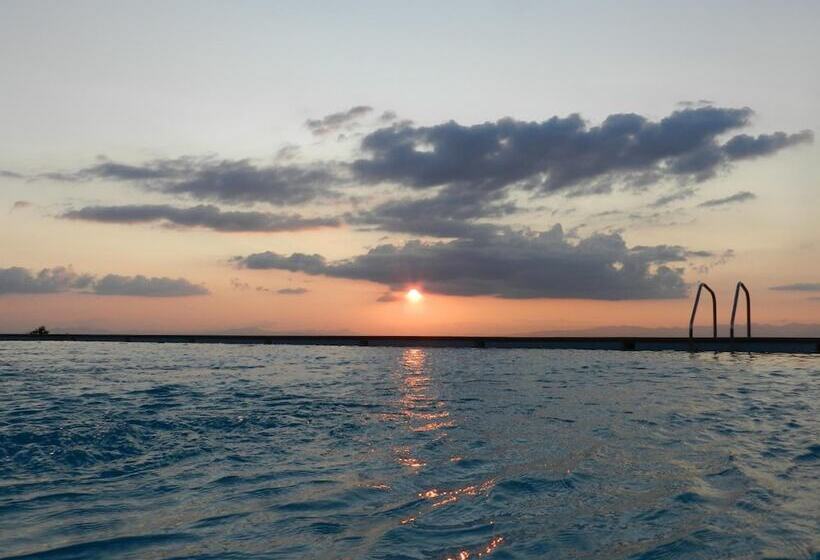 Albergue La Casa Del Peregrino