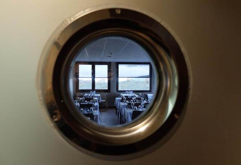 Albergue La Casa Del Peregrino