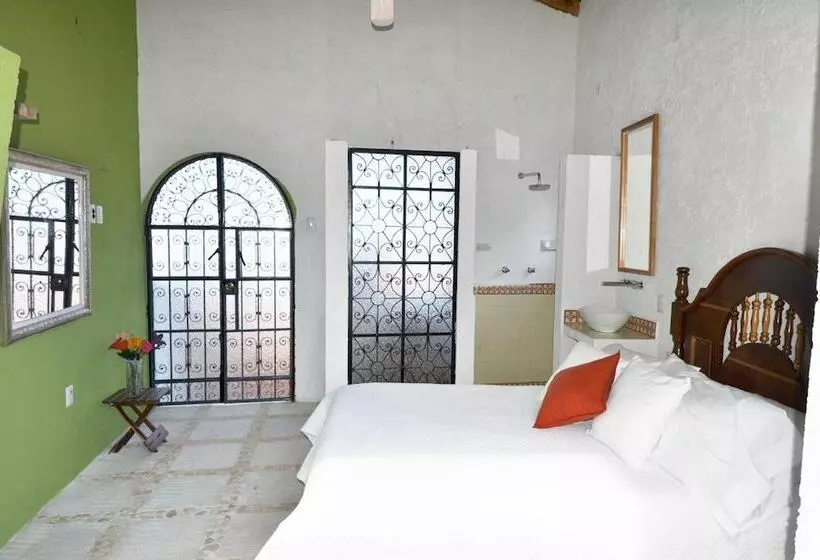 تختخواب و صبحانه Casa De Zari