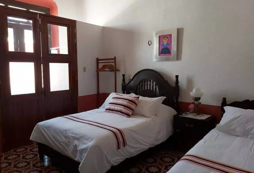 تختخواب و صبحانه Casa De Zari