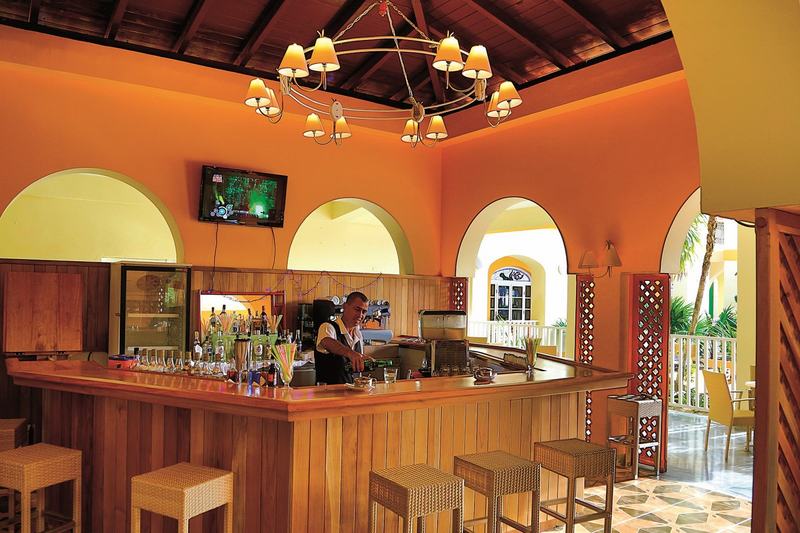 Otel Bravo Villa Coral