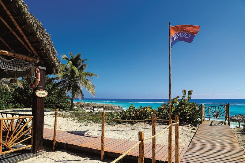 Otel Bravo Villa Coral