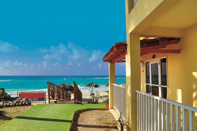Otel Bravo Villa Coral
