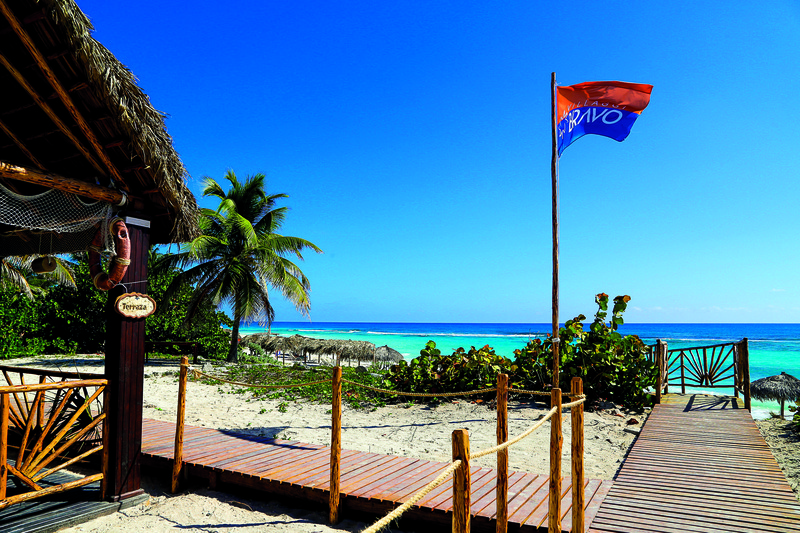 Otel Bravo Villa Coral