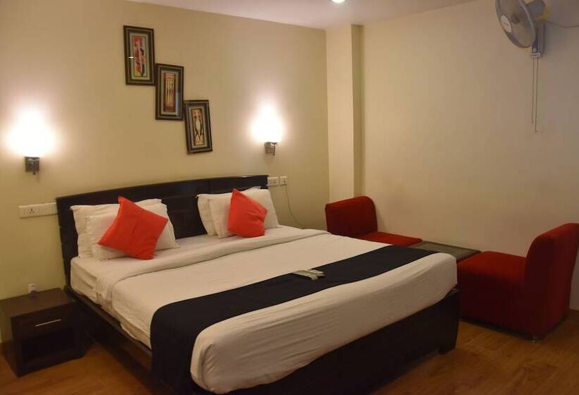 فندق Corporate Inn