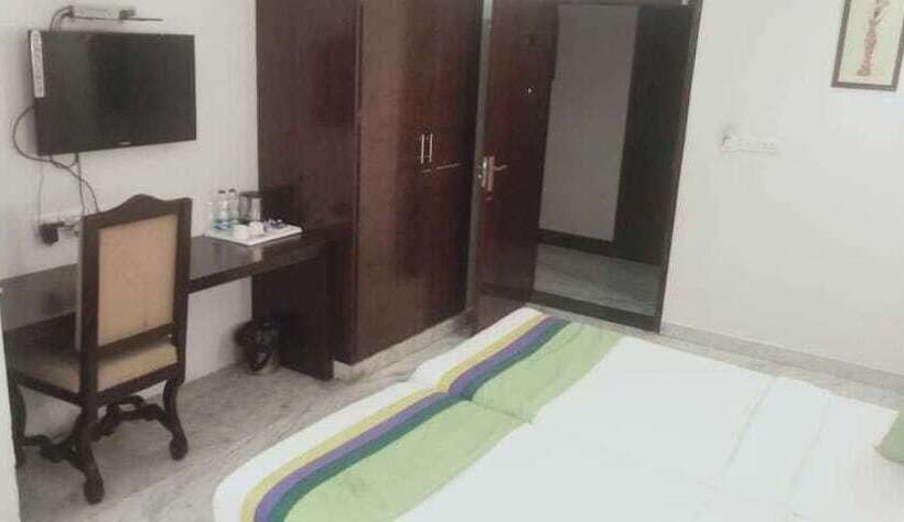 فندق Corporate Inn