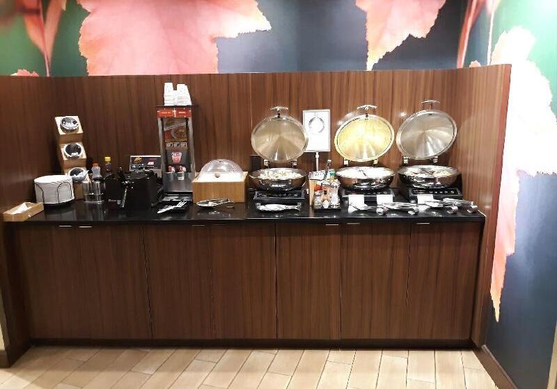 فندق Fairfield Inn & Suites By Marriott Alexandria