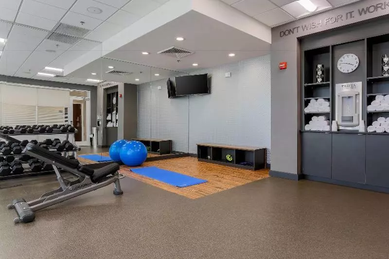 ホテル Fairfield Inn & Suites By Marriott Alexandria