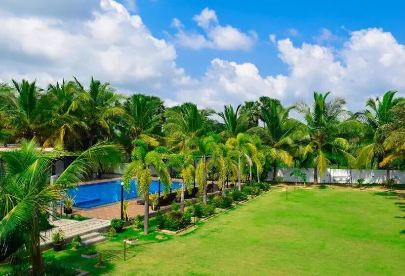 Hotelli Green Garden