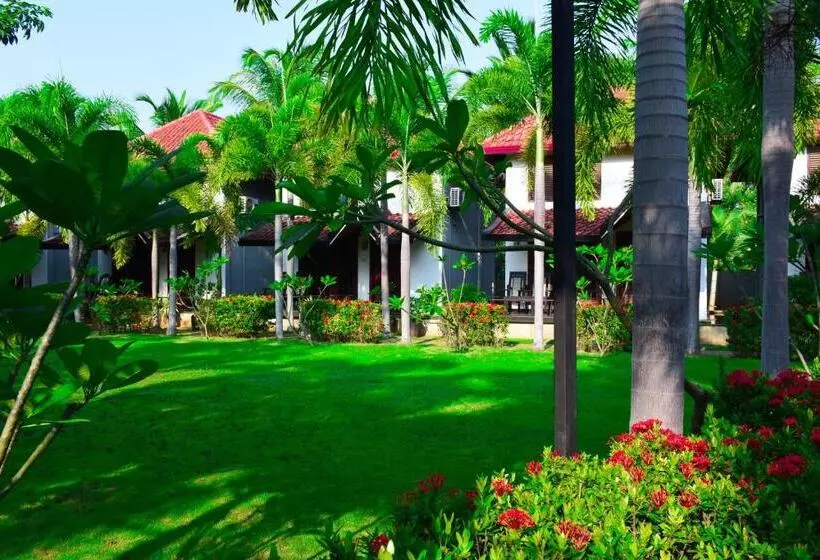 Hotelli Green Garden