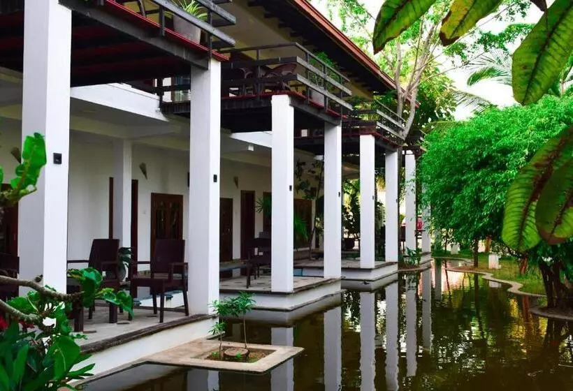 Hotelli Green Garden