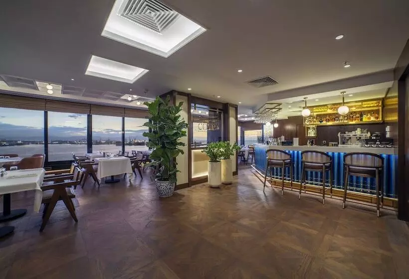 ホテル Holiday Inn Istanbul   Tuzla Bay, An Ihg