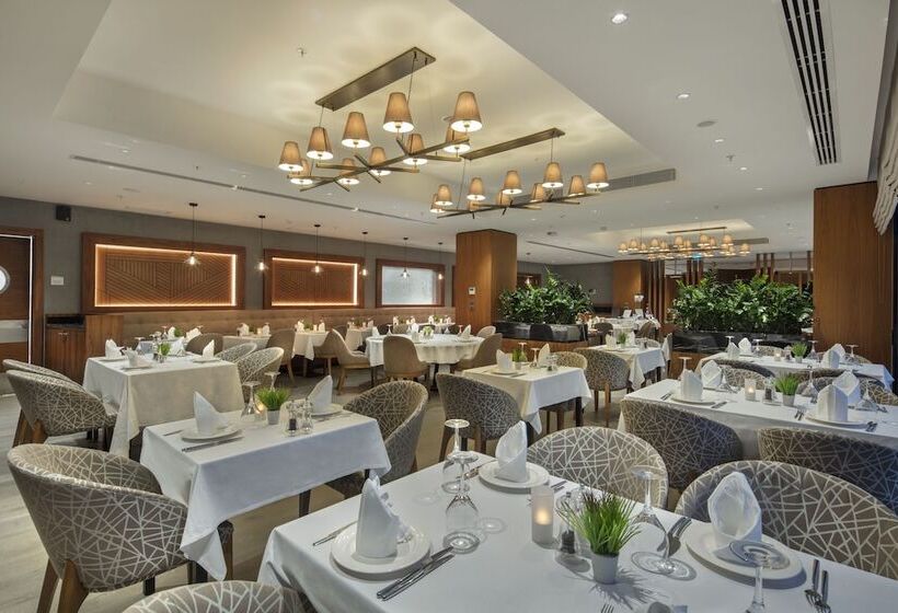 Hotel Holiday Inn Istanbul   Tuzla Bay, An Ihg