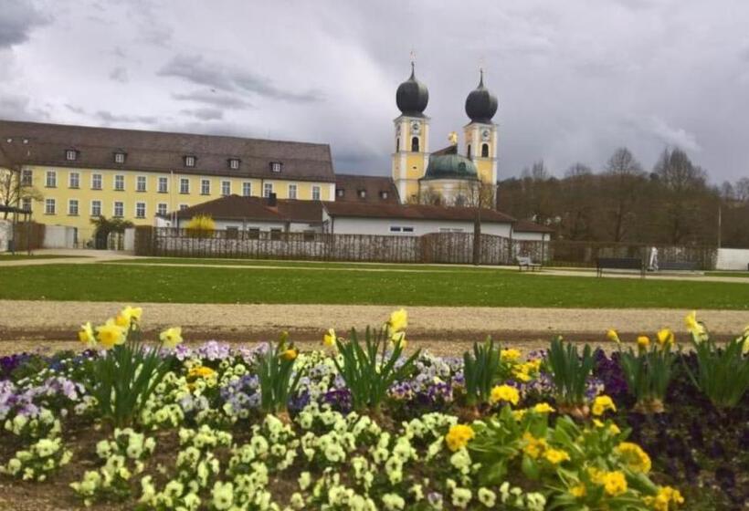 Отель Mettner Hof