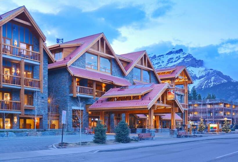 Moose Hotel And Suites