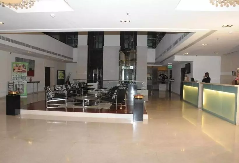 ホテル Royal Park Kakinada