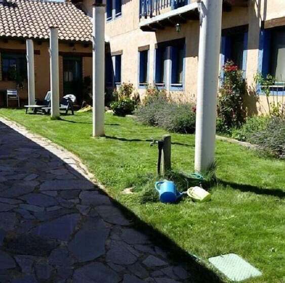 فندق ريفى Hosteria Casa Flor