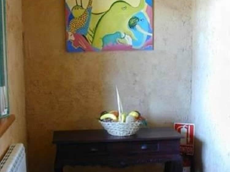 فندق ريفى Hosteria Casa Flor