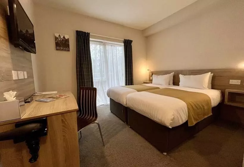 هتل The Lodge At Perth Racecourse
