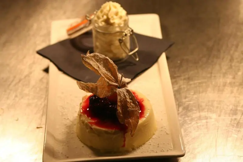 هتل The Lodge At Perth Racecourse