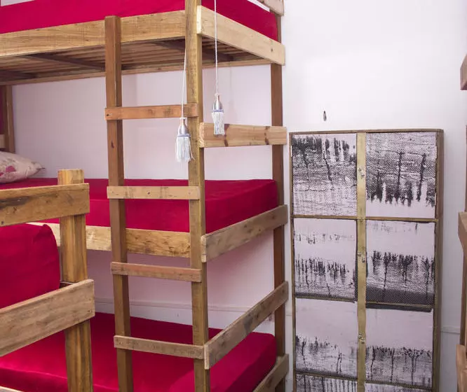 Mao Hostel