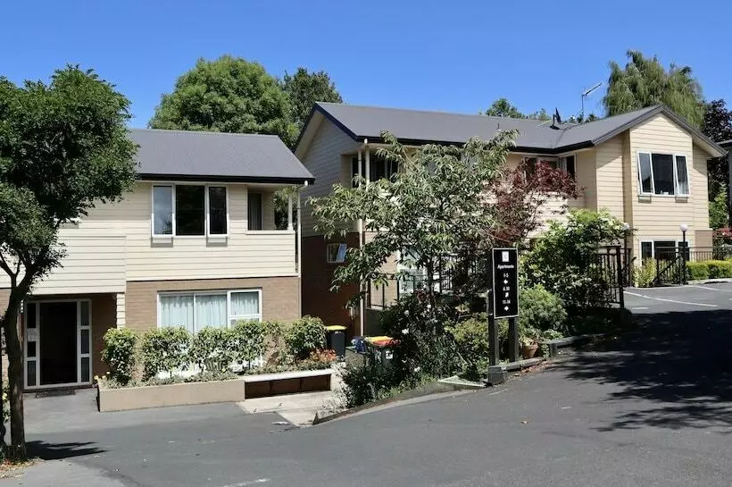 March Apartments
