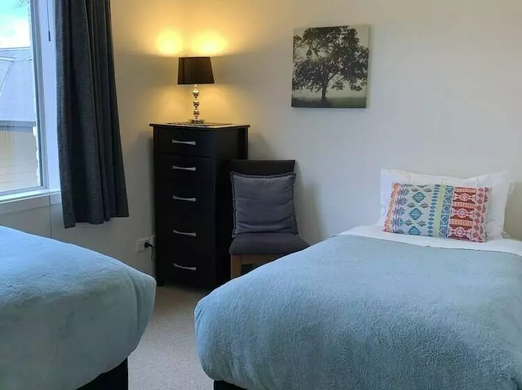 March Apartments