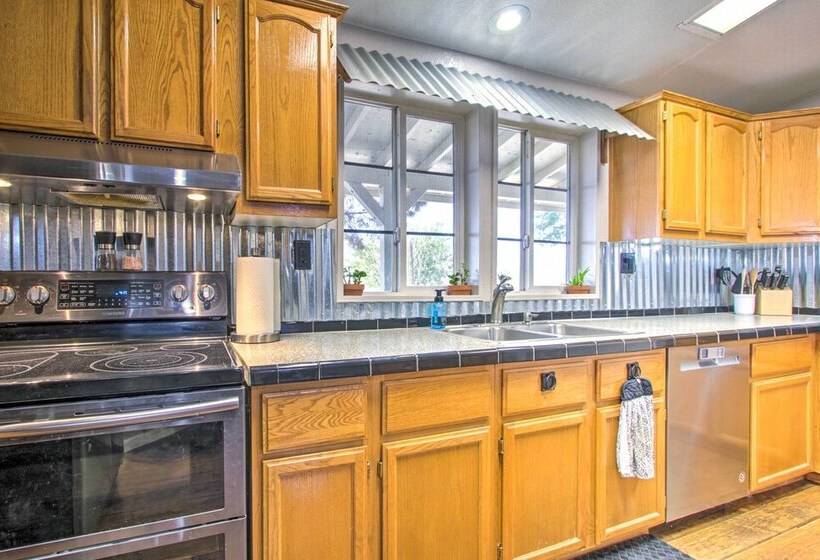 12+ Acre Equestrian Escape W/ Riding Trails!