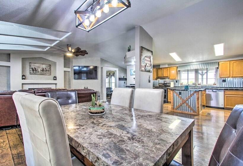 12+ Acre Equestrian Escape W/ Riding Trails!