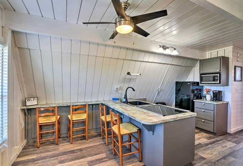 2 Blocks To Surfside Beach: A Frame Home W/ Deck