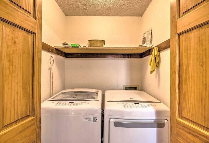 Alto Cabin W/ Stunning Views, Hot Tub + Sauna!