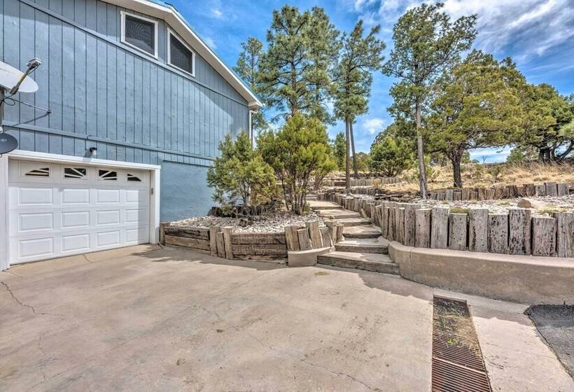 Alto Cabin W/ Stunning Views, Hot Tub + Sauna!