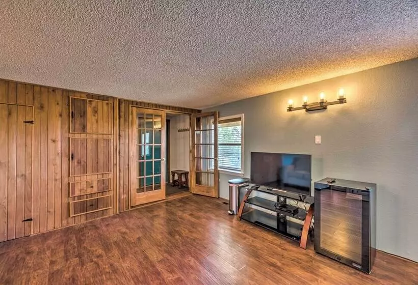 Alto Cabin W/ Stunning Views, Hot Tub + Sauna!