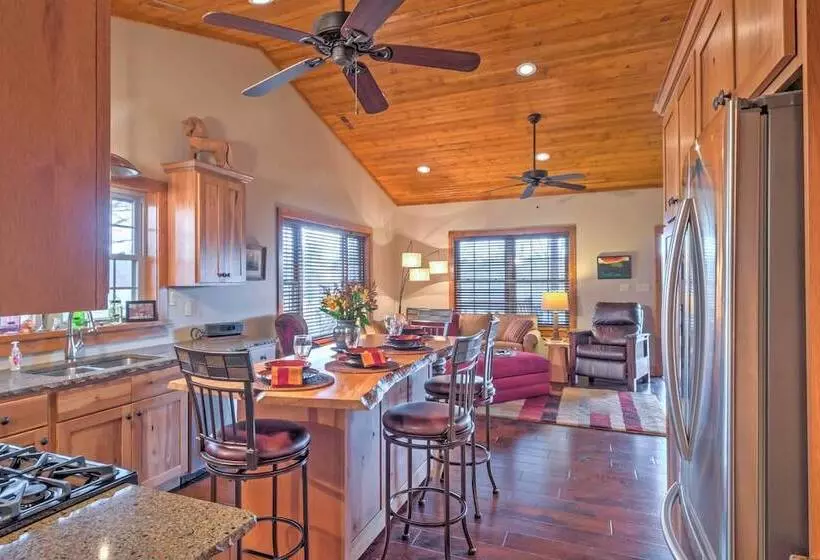 Beautiful Makanda Cabin In Shawnee National Forest