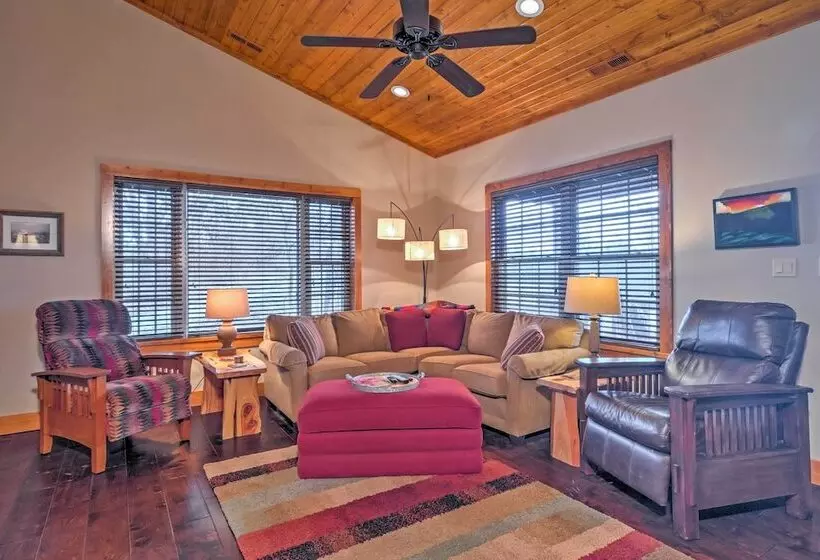 Beautiful Makanda Cabin In Shawnee National Forest