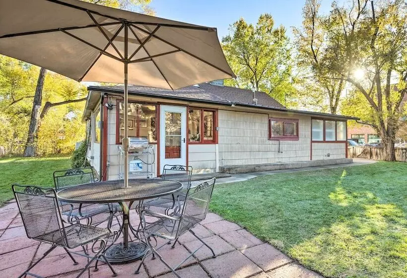 Carbondale Home   Steps To Dine, Shop & Hike!