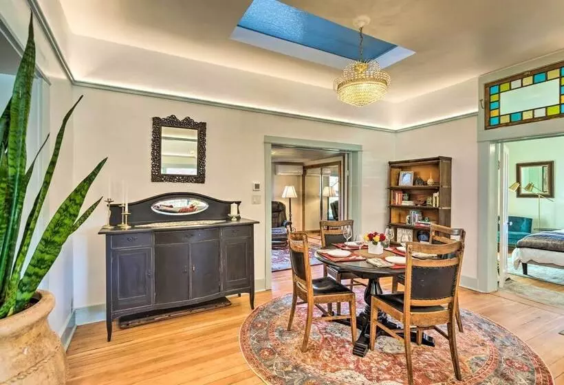 Carbondale Home   Steps To Dine, Shop & Hike!