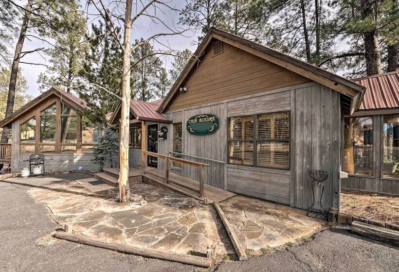 Central Ruidoso Mountain Home W/ Step Free Access!