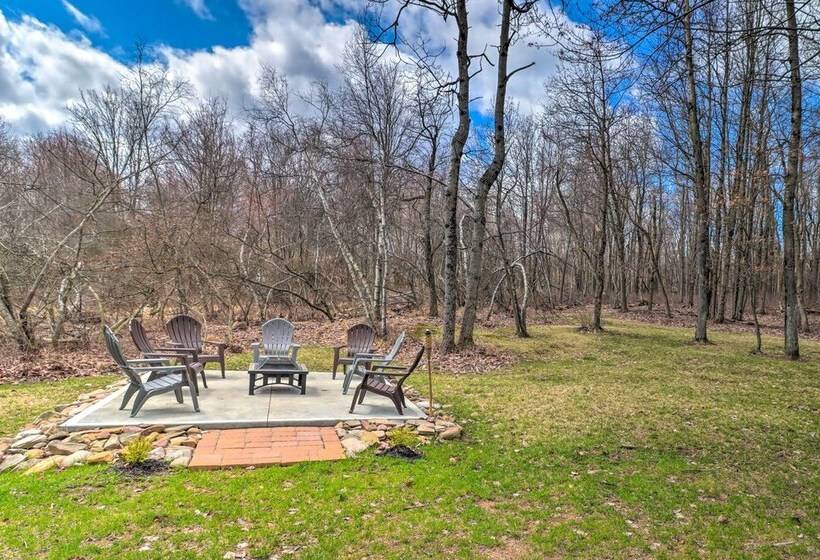 Emerald Lakes Home Near Kalahari & Camelback!