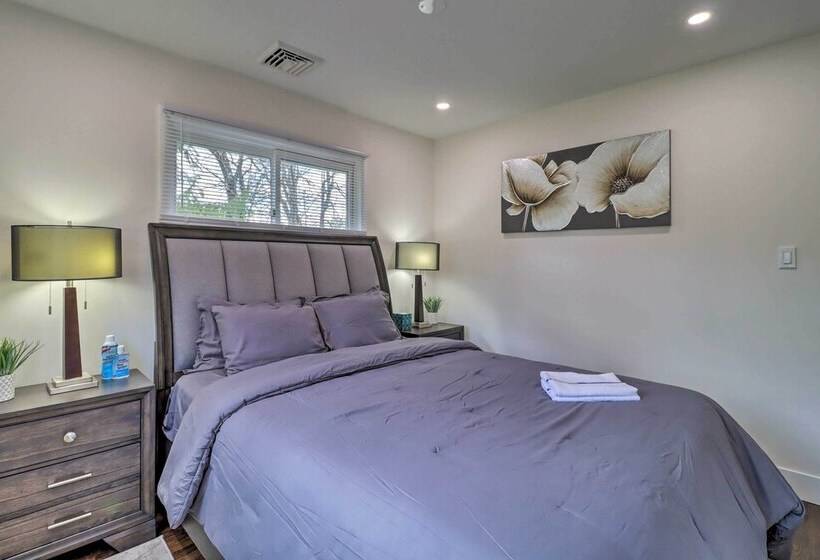 Emerald Lakes Home Near Kalahari & Camelback!