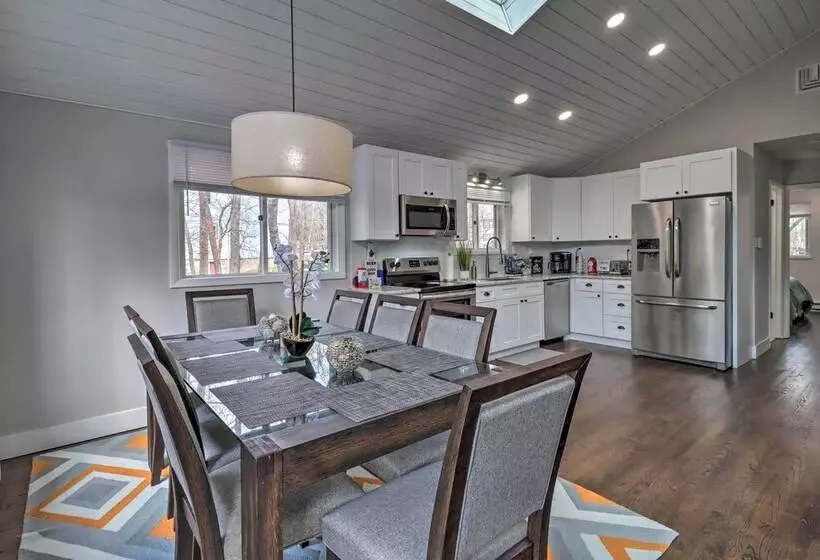 Emerald Lakes Home Near Kalahari & Camelback!